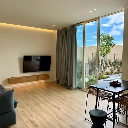 Palasea Apartment, Coast, Paljasa