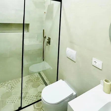 Palasea Apartment, Coast,