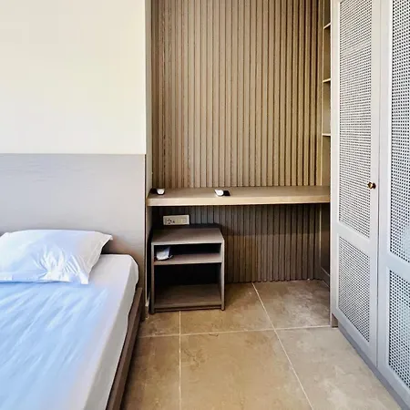 Guest house Palasea Apartment, Coast,