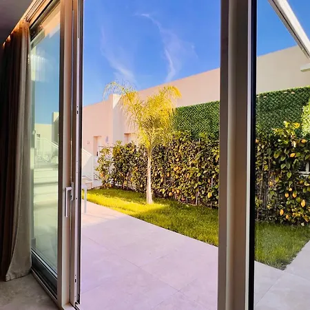 بيت ضيافة Palasea Apartment, Coast,