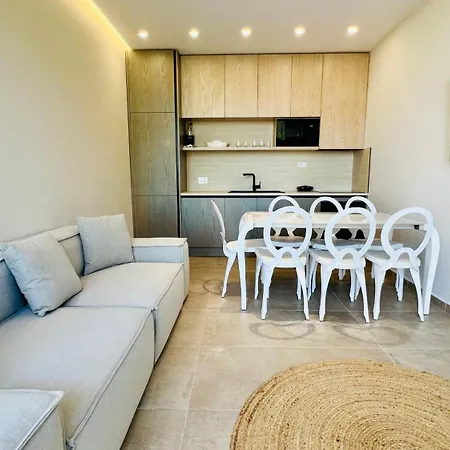 Palasea Apartment, Coast, Paljasa