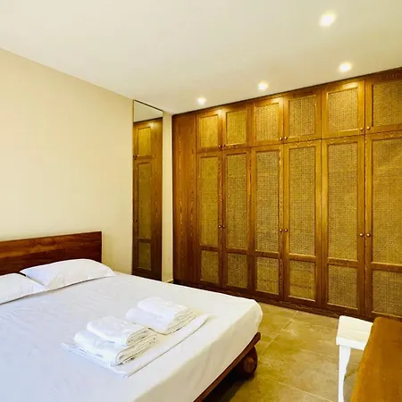 Palasea Apartment, Coast, 4* Paljasa